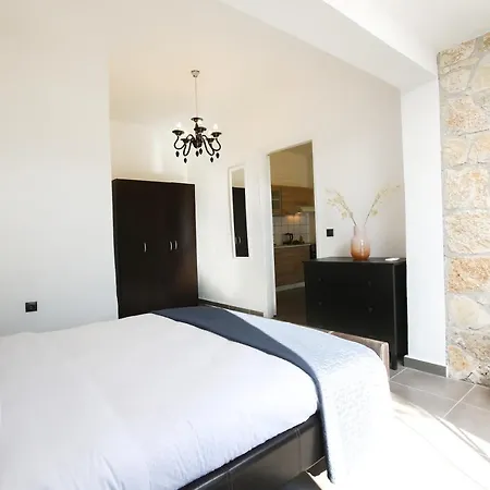 Luxury Apartments Christos Gouvia Exterior foto