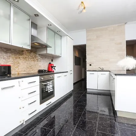 Luxury Apartments Christos Gouvia Exterior foto